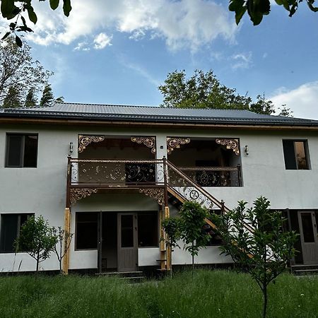 Hayat Guesthouse Nuratau Mountains Yukary-Ukhum エクステリア 写真