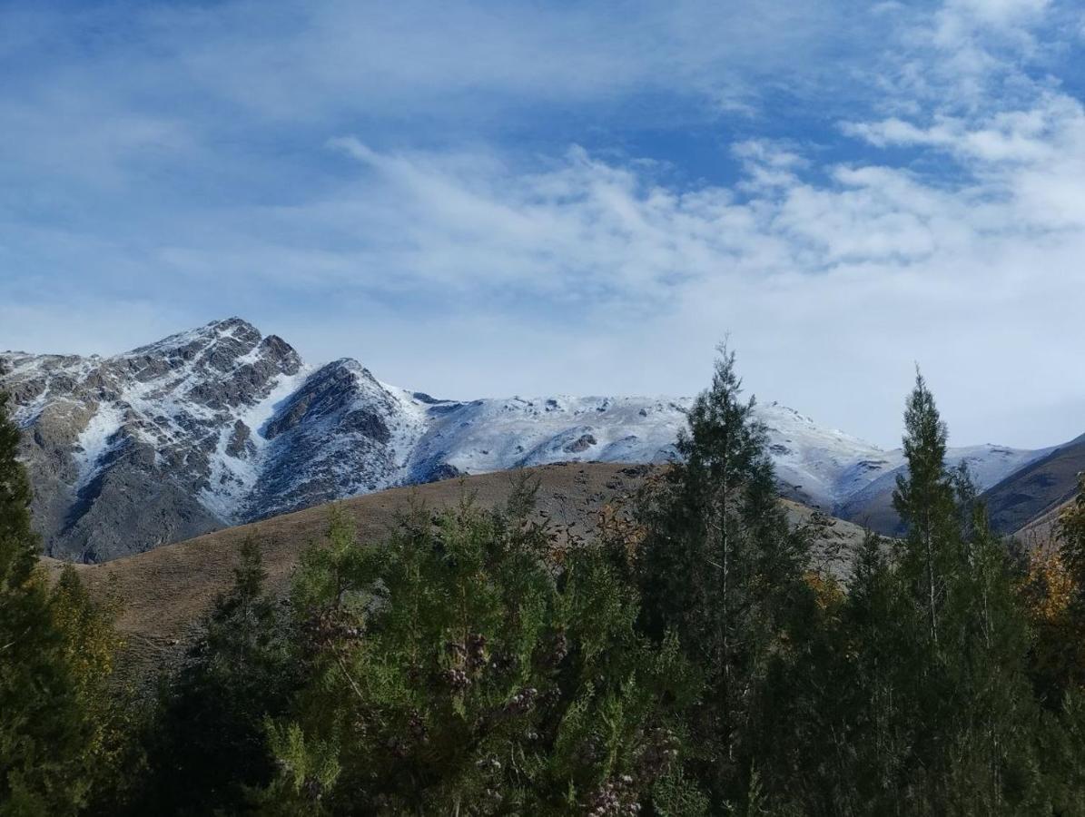 Hayat Guesthouse Nuratau Mountains Yukary-Ukhum エクステリア 写真