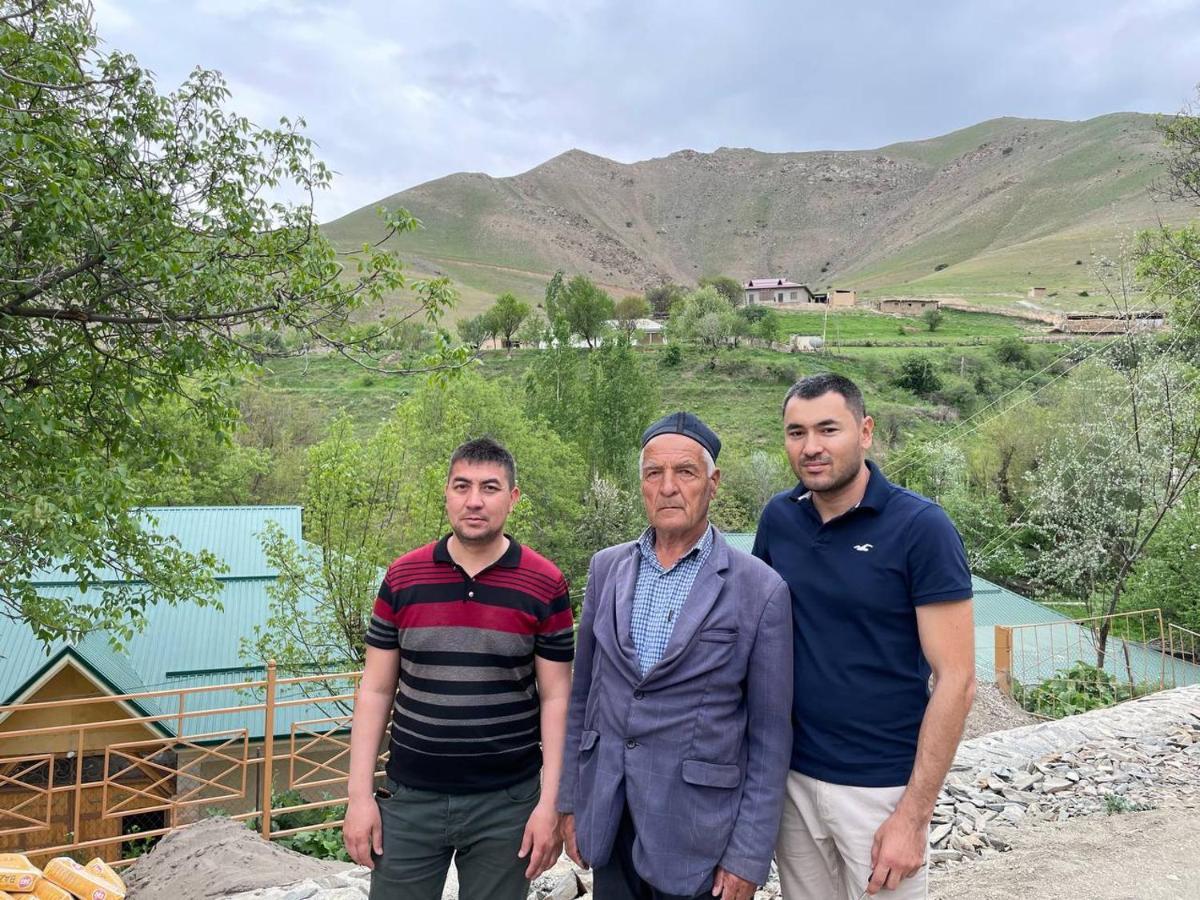 Hayat Guesthouse Nuratau Mountains Yukary-Ukhum エクステリア 写真