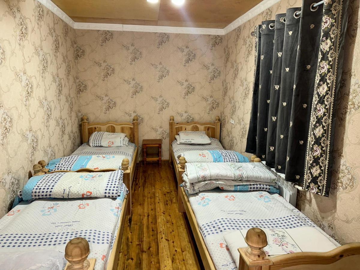Hayat Guesthouse Nuratau Mountains Yukary-Ukhum エクステリア 写真