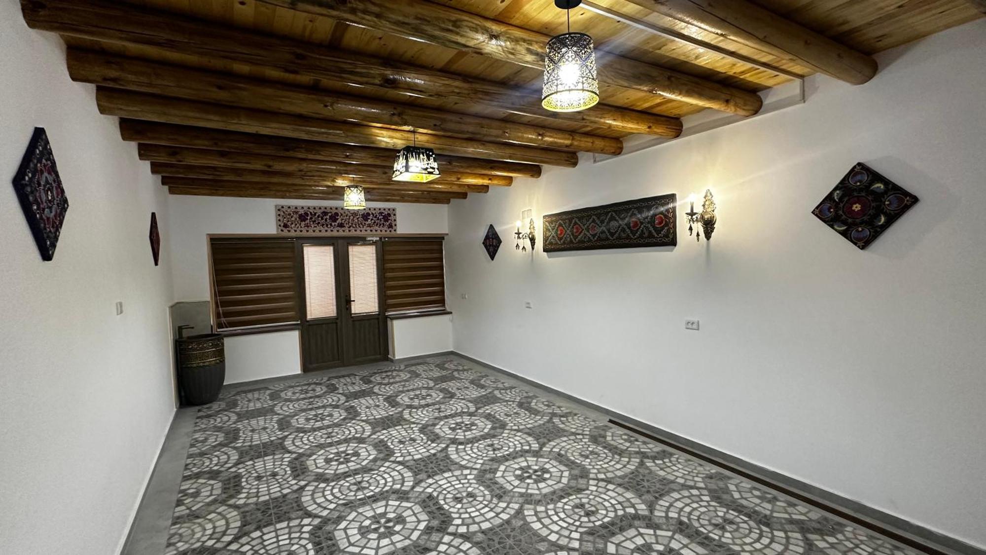 Hayat Guesthouse Nuratau Mountains Yukary-Ukhum エクステリア 写真